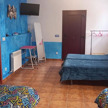 Hostal A La Sombra Del Laurel นาวาเรเต ภายนอก รูปภาพ