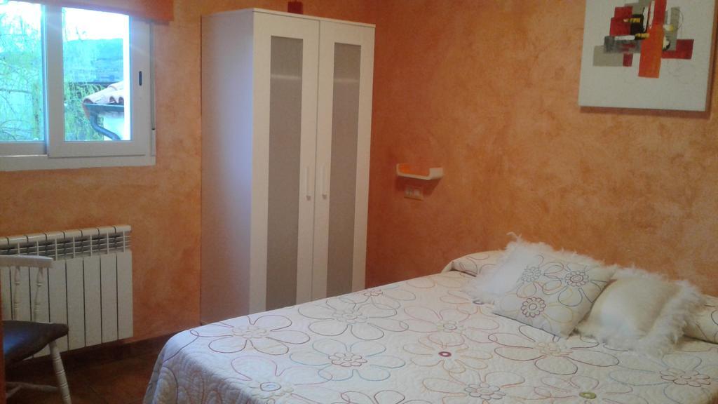 Hostal A La Sombra Del Laurel นาวาเรเต ภายนอก รูปภาพ